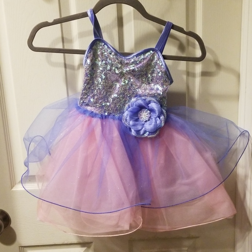 Girls tutu dance costume